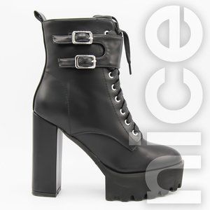 SIMMI LONDON KAM BLACK CHUNKY LACE UP BOOTS